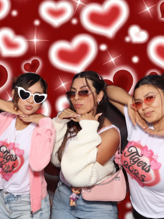 The Secret to Great Photo Booth Pictures: Lighting, Angles & Simple Poses