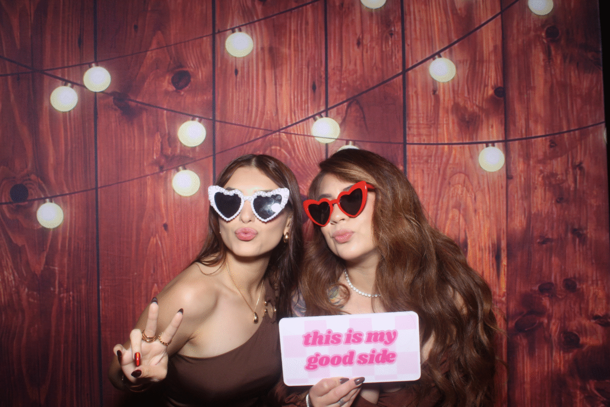 Why an All-Day Digital Photo Booth Is the Best Choice for Modern Events