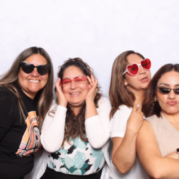 How to Plan a Stress-Free Quinceañera Timeline (Photo Booth Included)